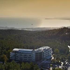 https://philippion.hotelschalkidiki.net